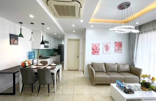 Trung Hoa Nhan Chinh Apartment | Căn hộ 2 phòng ngủ, 2 phòng tắm, tiện nghi - Vinhomes D'Capitale