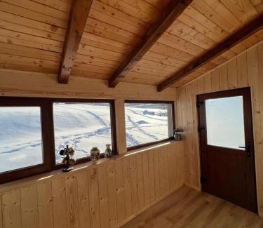 Marisel House | Căsuța de la moara