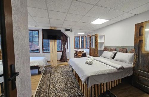 Visinesti Cabin | CĂSUȚA DIN ȘIPOT pe Cricovul Dulce