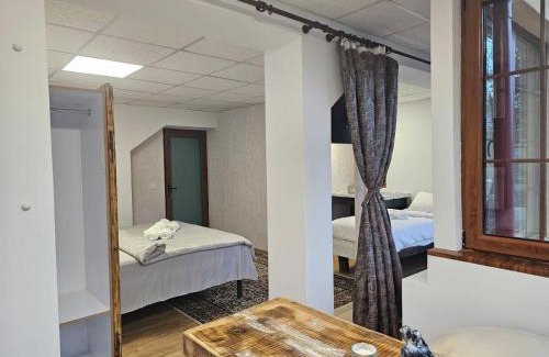 Visinesti Cabin | CĂSUȚA DIN ȘIPOT pe Cricovul Dulce