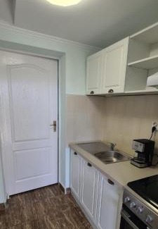 Vanatori House | Căsuța Din Poienița