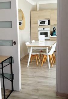 Falaise Apartment | Cœur de Falaise, Normandie Suisse Normande