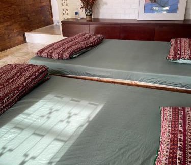 Buon Ma Thuot House | Cọ cùn HomestayR3 single beds