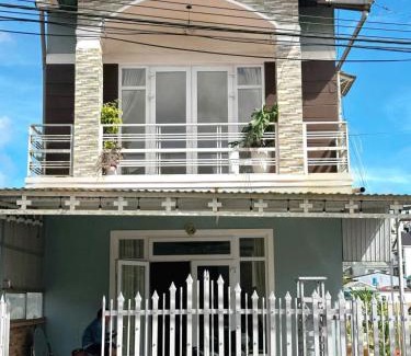 Da Lat Hotel | Cỏ 4 Lá Homestay