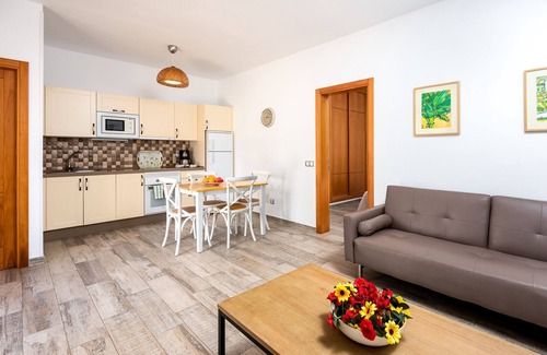 Mogan House | C-1/HOUSE IN THE COUNTRYSIDE WITH POOL, IN FINCA DE FRUTALES 3 KMS. FROM PUERTO MOGÁN