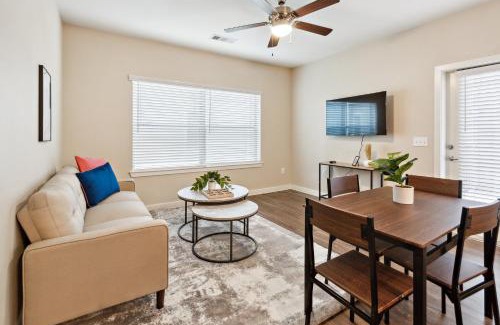Willowbrook Apartment | C Creek 7206 I New Construction 1bd Apt I Gated