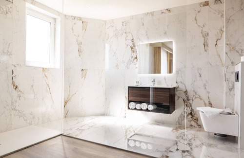 Tal-Ibrag Hotel | C'est La Vie Boutik Swieqi