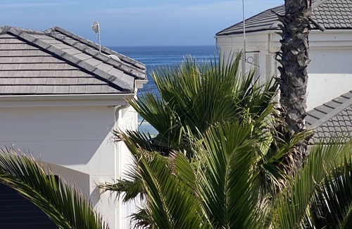 Shelley Point Cottage | C-SCAPE *** Life is better at the beach ***