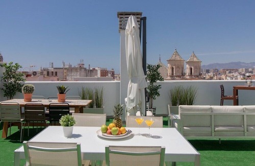 San Felipe Neri Apartment | C77 · Romantic Studio in the Center with terrace