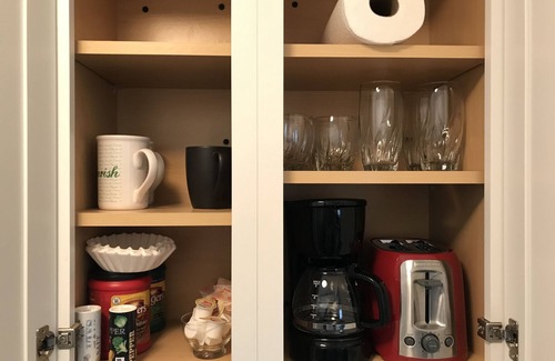 Downtown Historic District Apartment | C8, Perfect location, historic downtown, balcony, near beaches, FREE parking!