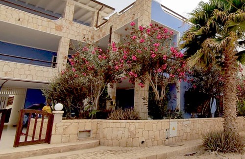 Sal Rei Apartment | Ca' Greta. A minutes steps from one of the best beach of Sal Rei, Praia Estoril.