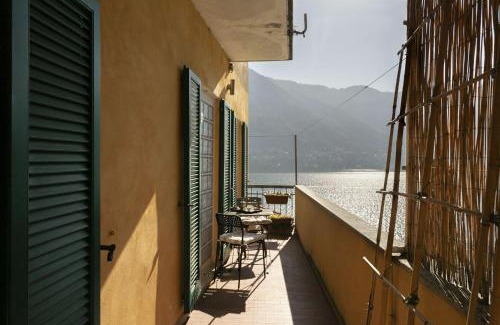 Moltrasio Apartment | Ca Sbrisiga in Moltrasio by Halldis