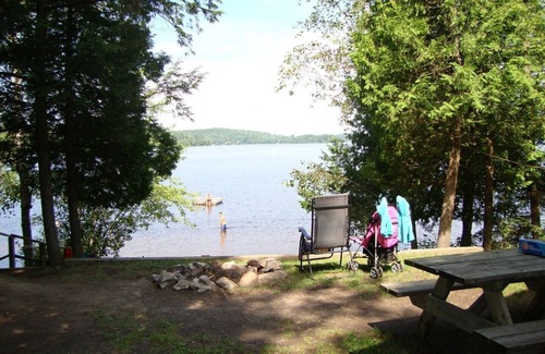 Farleys Corners Cottage | Beachview Cottage on Commanda Lake