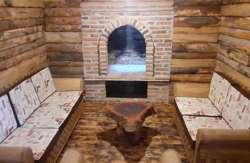 Pinal de Amoles Ski Chalet | Cabaña cruz verde