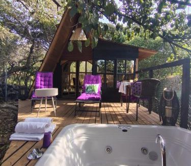 Tepoztlan Ski Chalet | Cabaña de madera romántica y privada