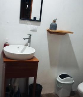 Cajon Other | Cabaña el Chapuzón montaña y rio, lugar fresco