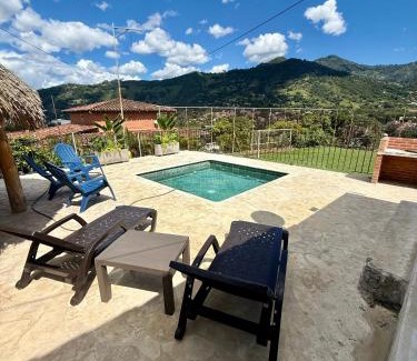 Copacabana Villa | Cabaña en Copacabana