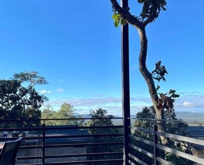 Mazamitla House | Cabaña en el bosque con jacuzzi al aire libre