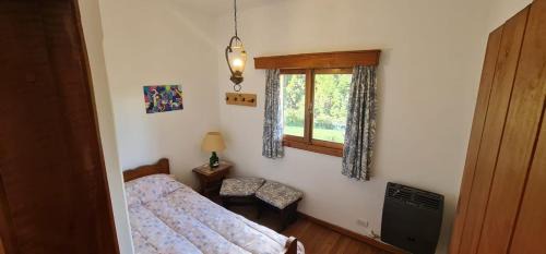 Villa Traful Ski Chalet | Cabaña en Traful, hermoso parque, parrilla e internet STARLINK