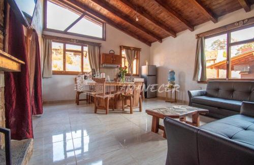 Mazamitla House | Cabaña Estrella