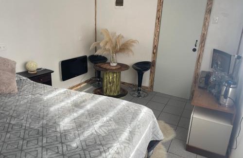 Yumbel House | Cabaña Floppy Yumbel