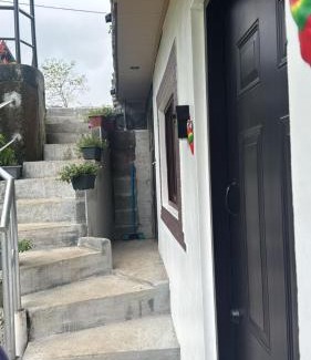 La Laguna Villa | Cabaña Marys - privacidad y tranquilidad en las montañas de panamá