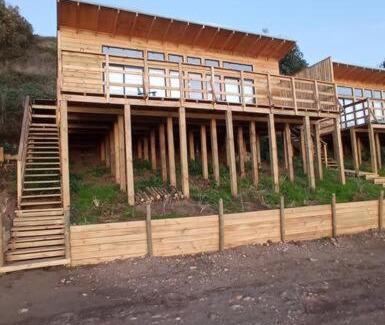 Pelluhue House | Cabaña Orca Lodge Sur frente al mar en Curanipe, Ideal para desconectar en pareja