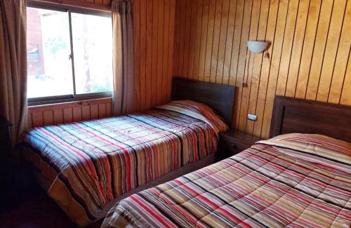 Pinto House | Cabaña para 6 personas camino a Termas de Chillán