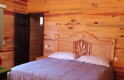Mazamitla Cabin | Cabaña Paty Completamente de Madera