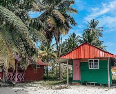 Carti Tupile Apartment | Cabaña privada en Guna Yala isla Diablo baño compartido
