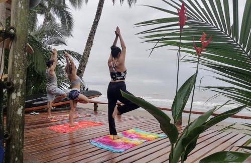 Nuqui Hotel | CABAÑA TELLO SURF