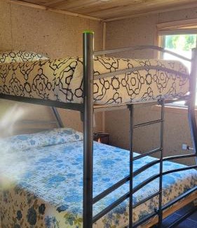 Pinto Ski Chalet | Cabañas Aguas Claras