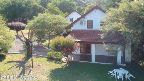 Santa Rosa de Calamuchita Ski Chalet | Cabañas Stein Weiss