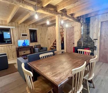 Pinto Ski Chalet | Cabañas Bosque las Trancas