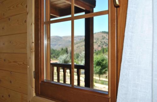 Camarena de la Sierra Resort | Cabañas de Javalambre