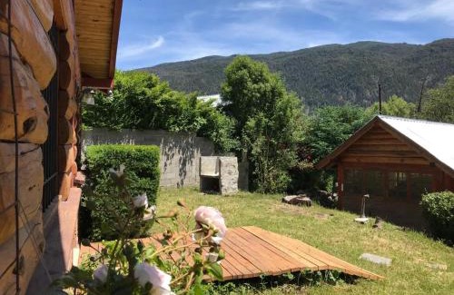 Lago Puelo Ski Chalet | Cabañas del Alba