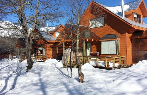 Pinto Ski Chalet | Cabañas Maroni