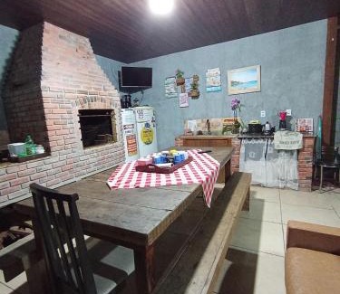 Praia da Armacao do Itapocoroi House | Cabana 1 a 10 minutos do Parque Beto Carrero (trazer cobertor r toalhas)