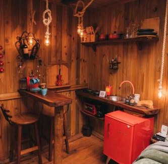 Camanducaia Other | Cabana da Árvore e Cabana Retrô - ForestPlace