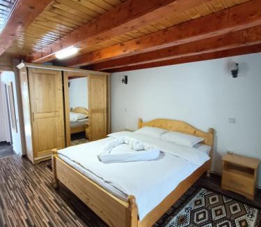 Poiana Vadului Cabin | Cabana Daianna si Jessica