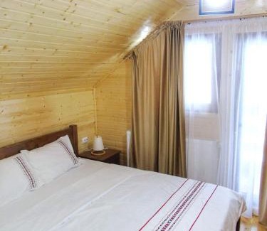Vidra House | Cabana Dintre Munti