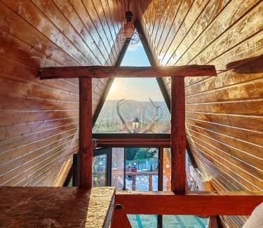 Curtea De Arges Ski Chalet | Cabana Ema