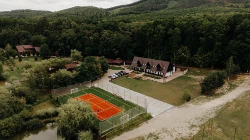 Raucesti House | Cabana Paradisul Verde Neamt