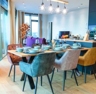 Oldenburg Apartment | CABANA - TheView - Terrasse - Waterfront - kostenloser Parkplatz - WiFi