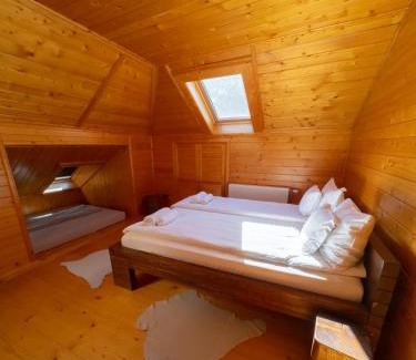 Varciorog House | Cabana Valea Râului Vârciorog