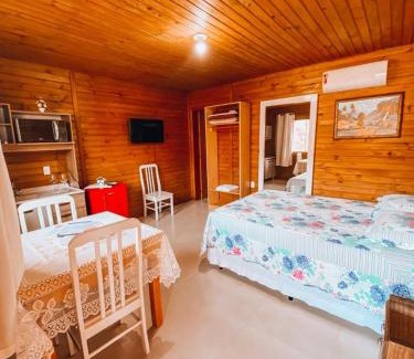 Santo Amaro da Imperatriz Cabin | cabanasbomjesus