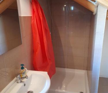 Sanmartin House | Cabanele TISA