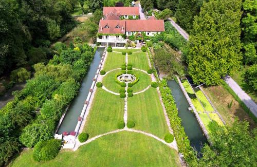 Sainte-Gemme Cabin | Cabanes sur l'eau - Domaine de Neuville