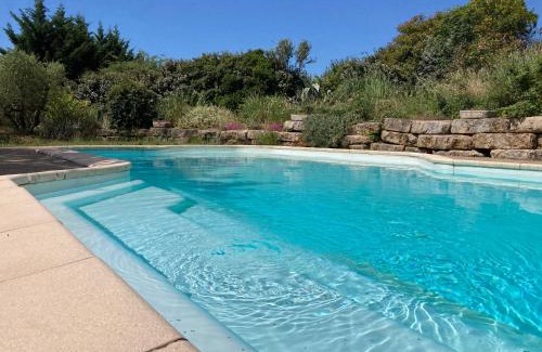 Villarzel-du-Razes Bed & Breakfast | Cabanes Trésors de Campagne,spas privatifs