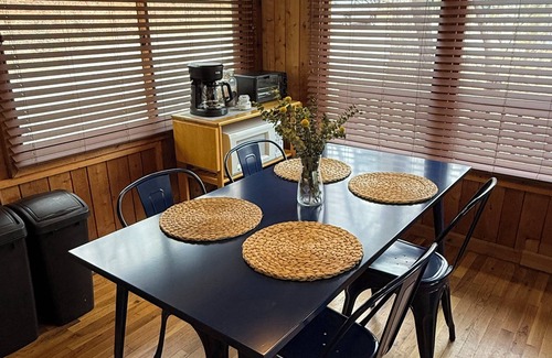 Huddleston House | Cabin 1 at Cedar Key - Perfect lakefront getaway!